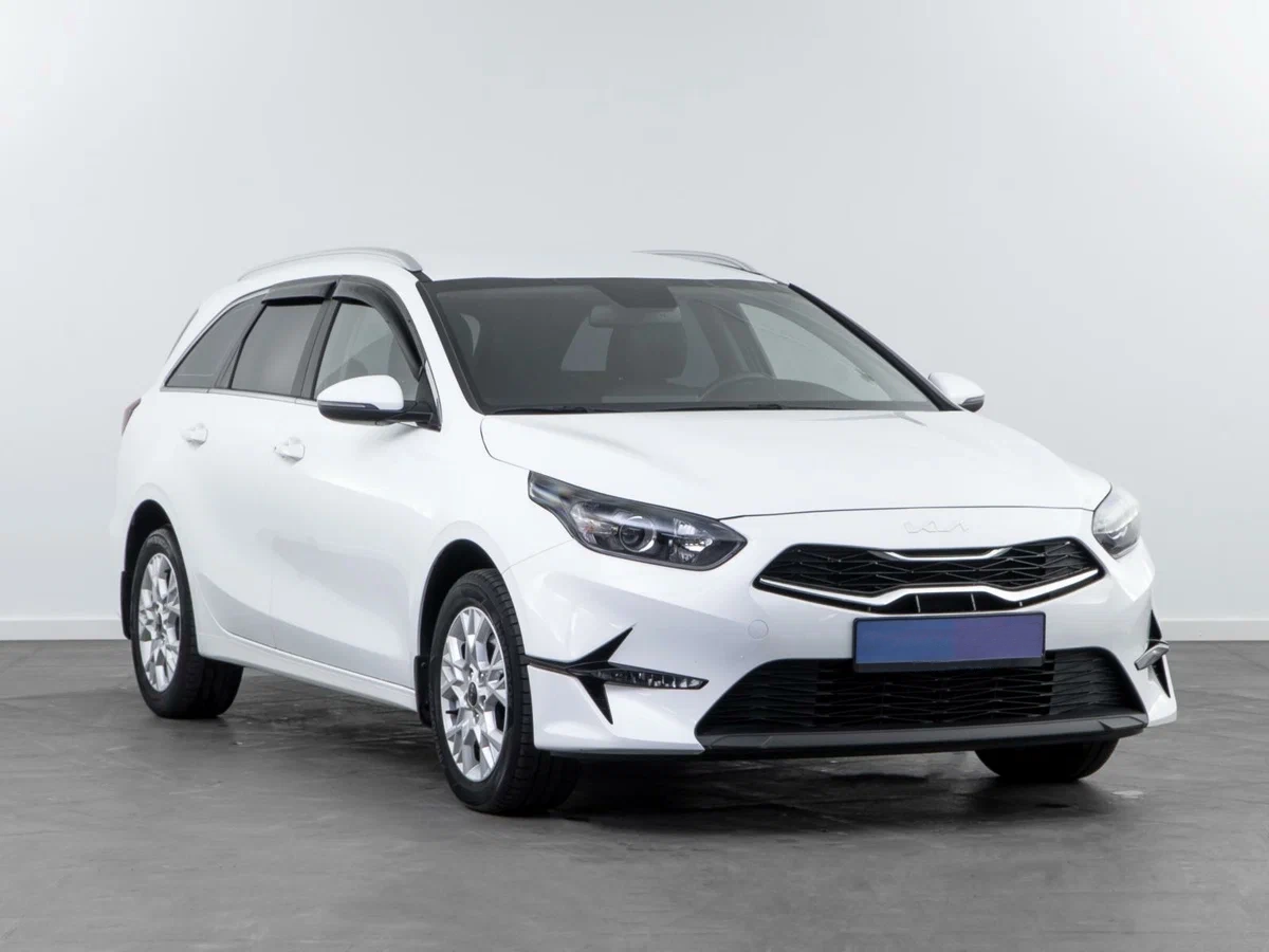 KIA Ceed SW купить по цене от 2 314 900 рублей