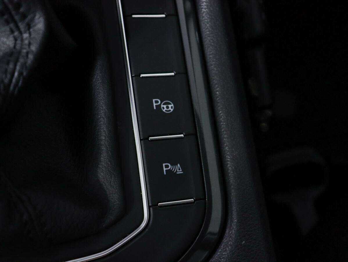 Купить Фольксваген Тигуан, 2018, 118 948 км.. Фото: #13