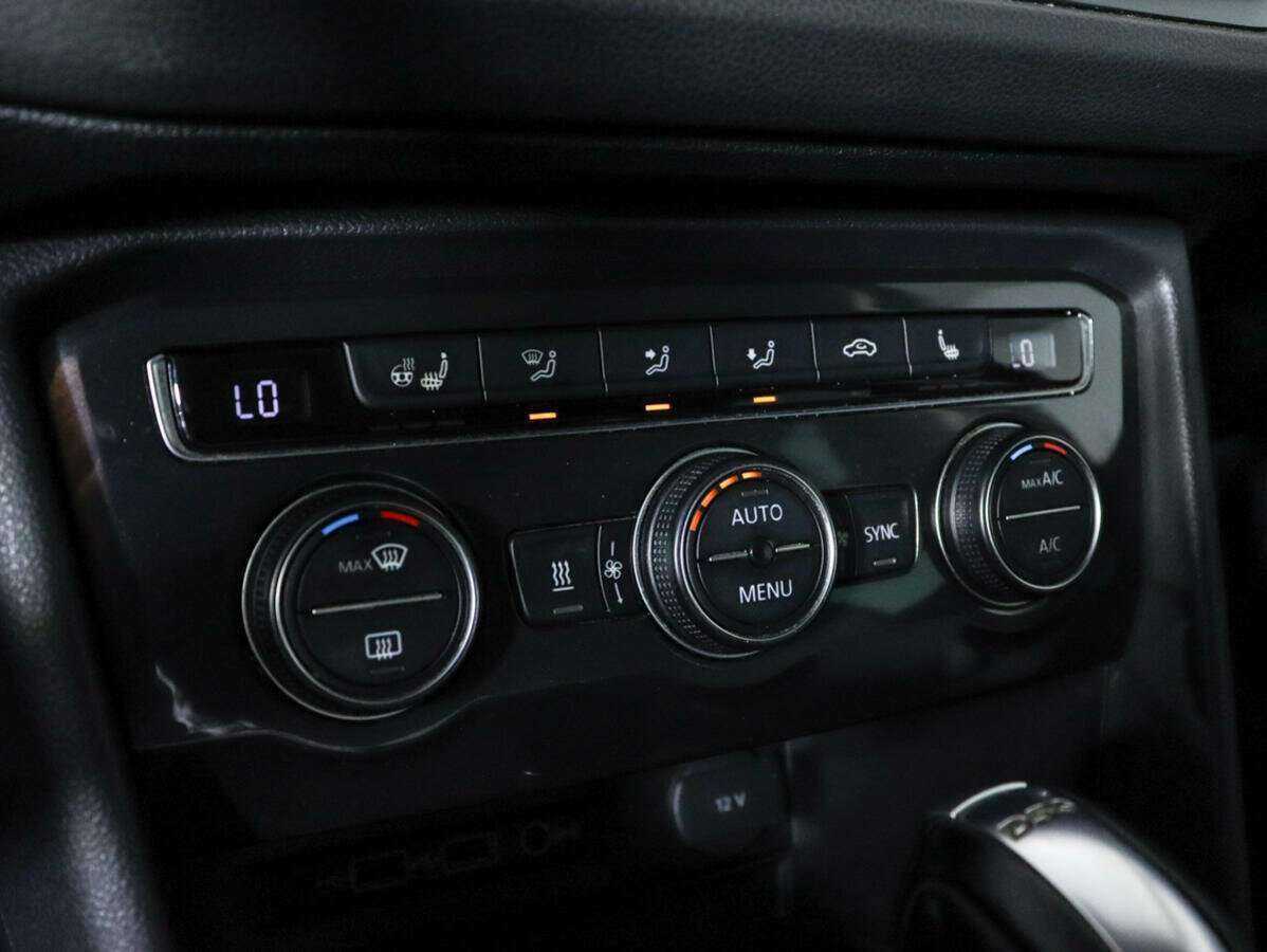 Купить Фольксваген Тигуан, 2018, 118 948 км.. Фото: #18