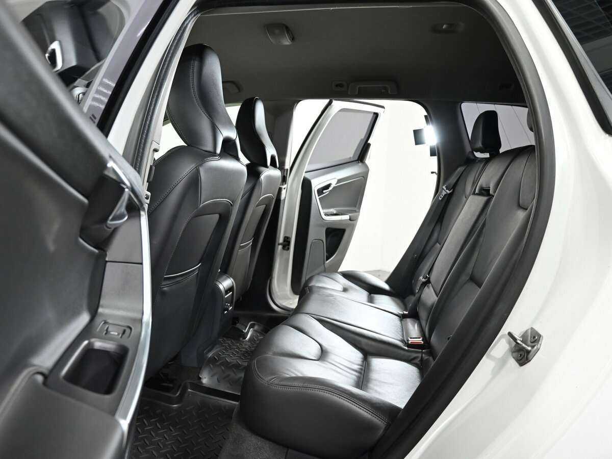 Купить Вольво ИксЦ60, 2014, 124 000 км.. Фото: #12