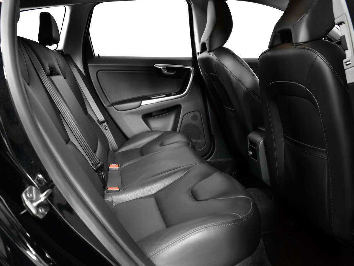 Купить Вольво ИксЦ60, 2014, 96 123 км.. Фото: #9