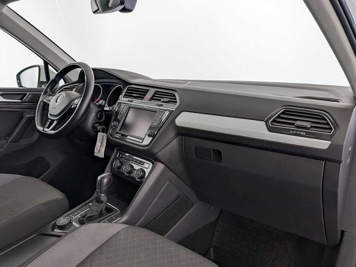 Купить Фольксваген Тигуан, 2017, 149 199 км.. Фото: #8