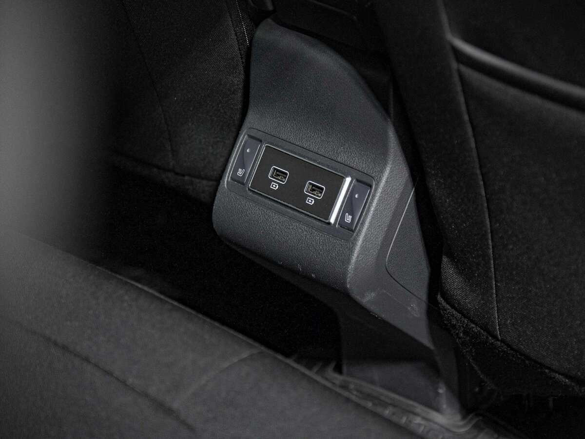 Купить Рено Каптюр, 2021, 16 844 км.. Фото: #17