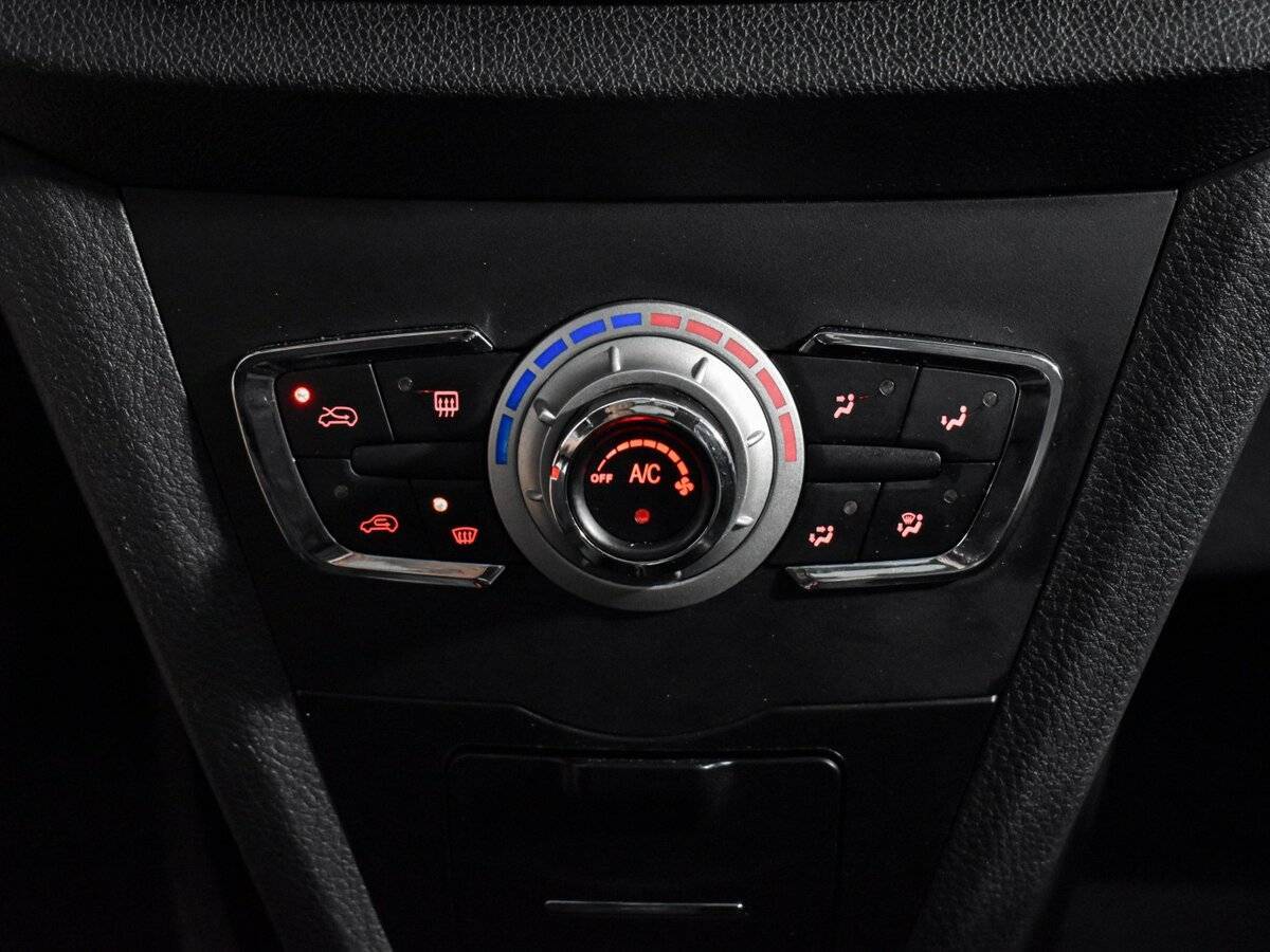 Купить Лифан Икс50, 2017, 100 202 км.. Фото: #11