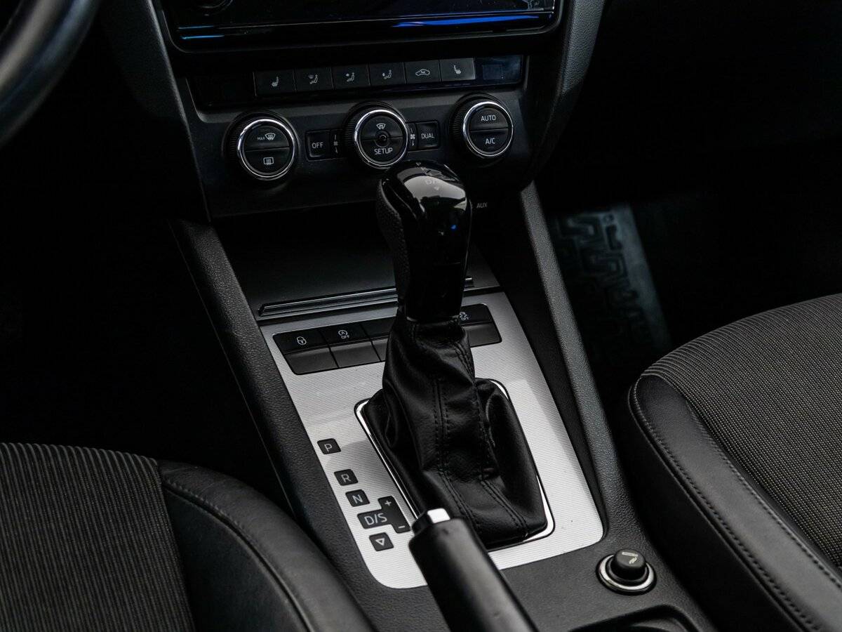 Купить Шкода Октавия, 2014, 179 287 км.. Фото: #9