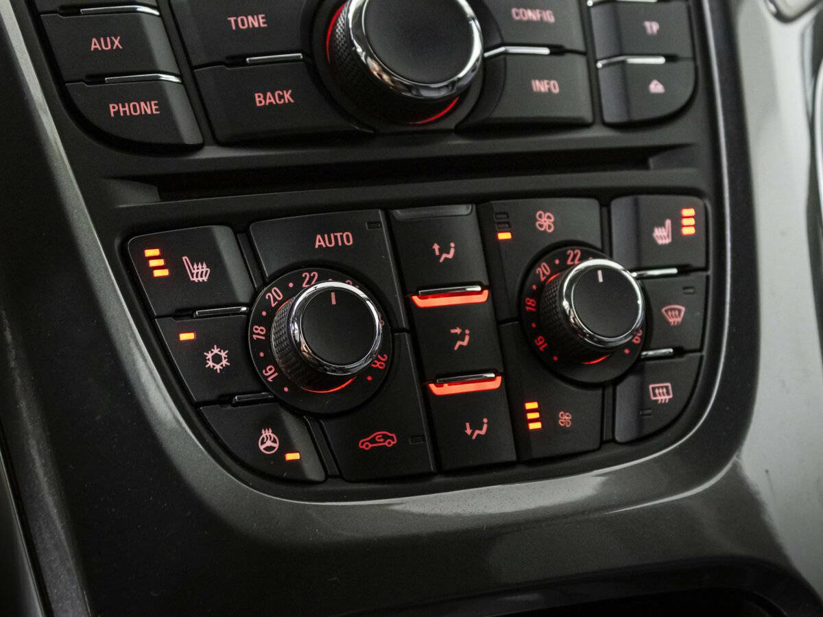 Купить Опель Астра, 2013, 171 209 км.. Фото: #14