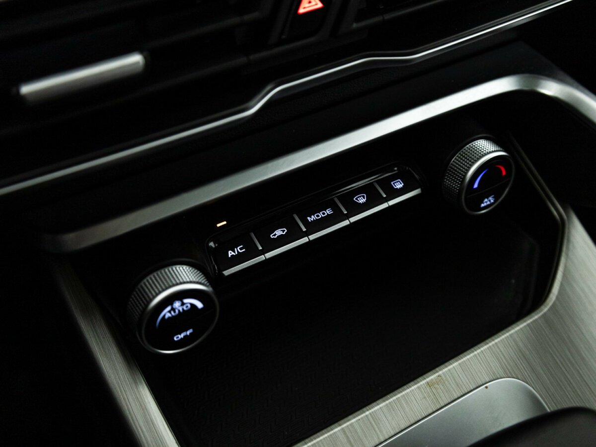 Купить Джили Кулрэй, 2023, 27 927 км.. Фото: #13